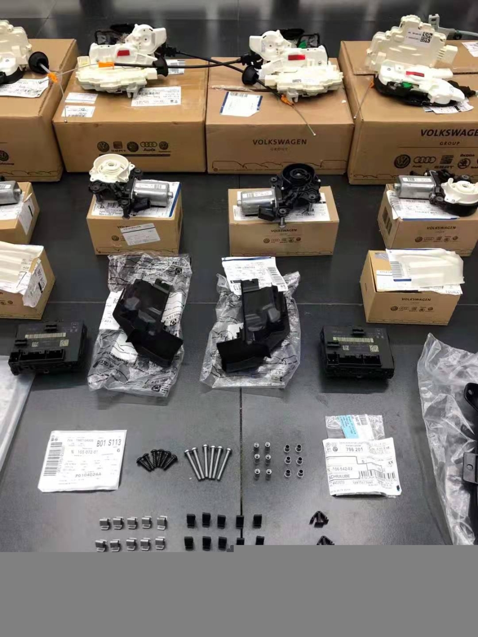 進(jìn)口大眾途銳18-21款電吸門升級改裝
