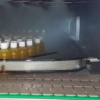 全自動果蔬汁飲料加工生產(chǎn)線設(shè)備 液體飲料灌裝機