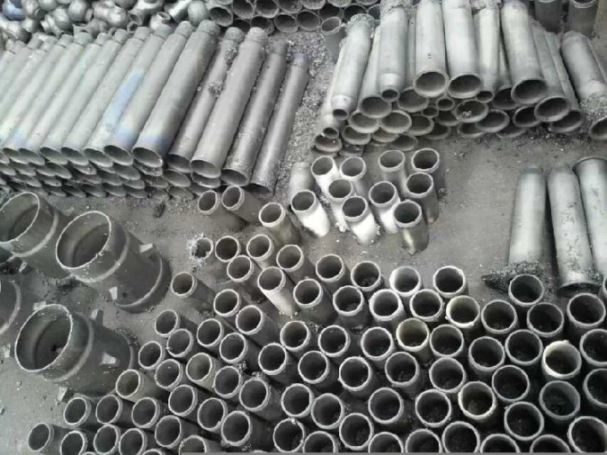 河南工業(yè)陶瓷燒嘴套管廠家直銷,碳化硅噴火嘴