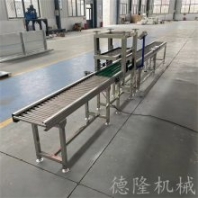 不銹鋼滾筒輸送機 奶飲品輸送設(shè)備 飲料灌裝線輸送設(shè)備