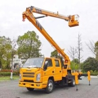 18米高空作業(yè)車價格高空作業(yè)車廠家在哪個地方生產的呢