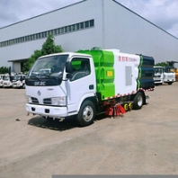 12方吸塵車小型掃路車