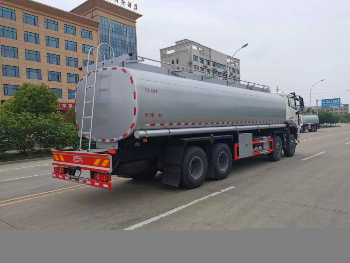 四橋半掛罐式車輕量化罐車二手罐裝車