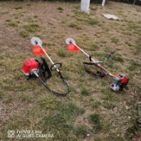 小型汽油割灌機 灌木叢清理割草機 手提式割草機