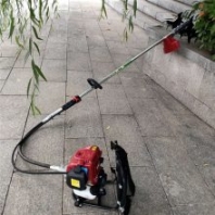 山地灌木割草機 背負(fù)式除草機 汽油小型松土機