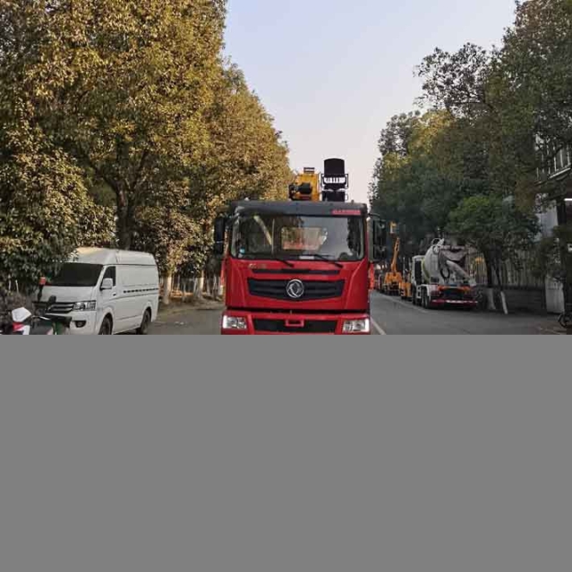 陜西后八輪12噸徐工隨車吊多少錢一輛