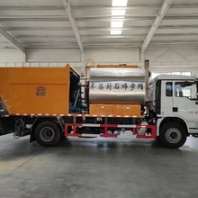 青海熱門同步碎石封層車廠家批發(fā)