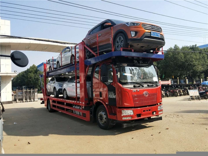 國六新款五位轎運車