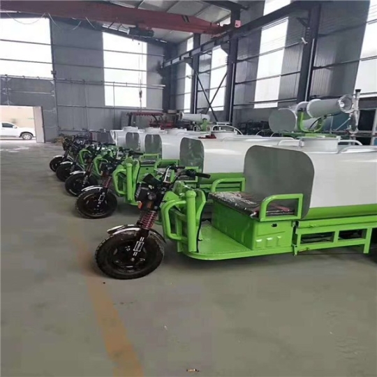 創(chuàng)潔電動(dòng)三輪噴灑車,環(huán)保電動(dòng)三輪霧炮車