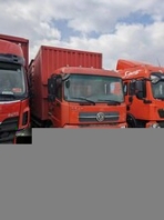 東風天錦二手廂式貨車7米8廂式車況精品內(nèi)飾干凈