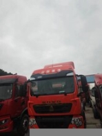 中國(guó)重汽自動(dòng)檔9米6大單橋廂車新車上路21萬(wàn)多現(xiàn)在上路19萬(wàn)