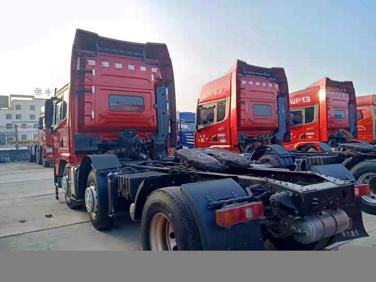 江蘇陜汽德龍x3000二手牽引車價(jià)格