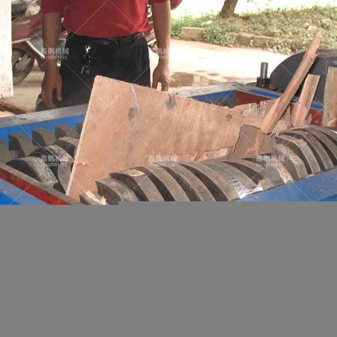 xp22大型廢鐵撕碎機(jī)廠家雙軸撕碎機(jī)
