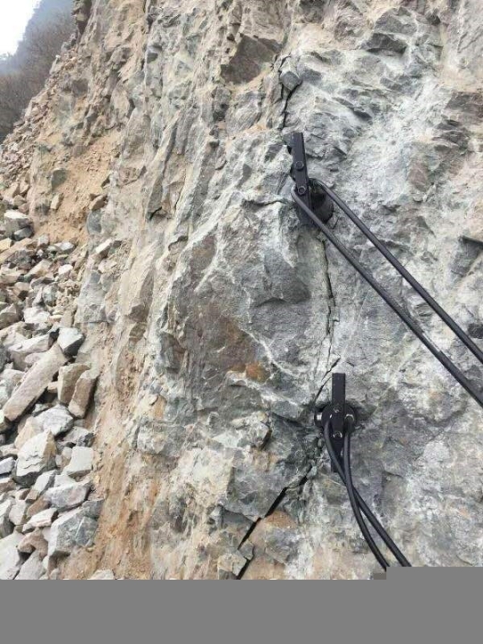 安徽寧國除了用炸藥爆破還有什么辦法開采巖石